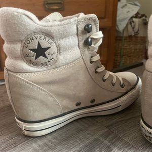 Women’s classic Converse Wedge lifestyle sneaker.